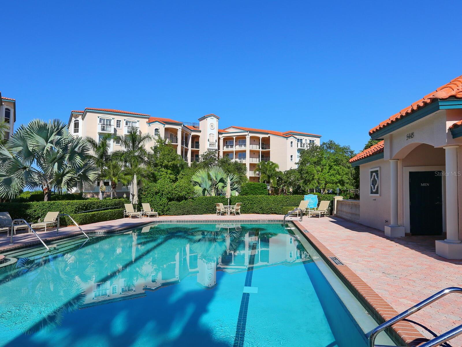 EAGLES POINT AT THE LANDINGS 1 - Residential