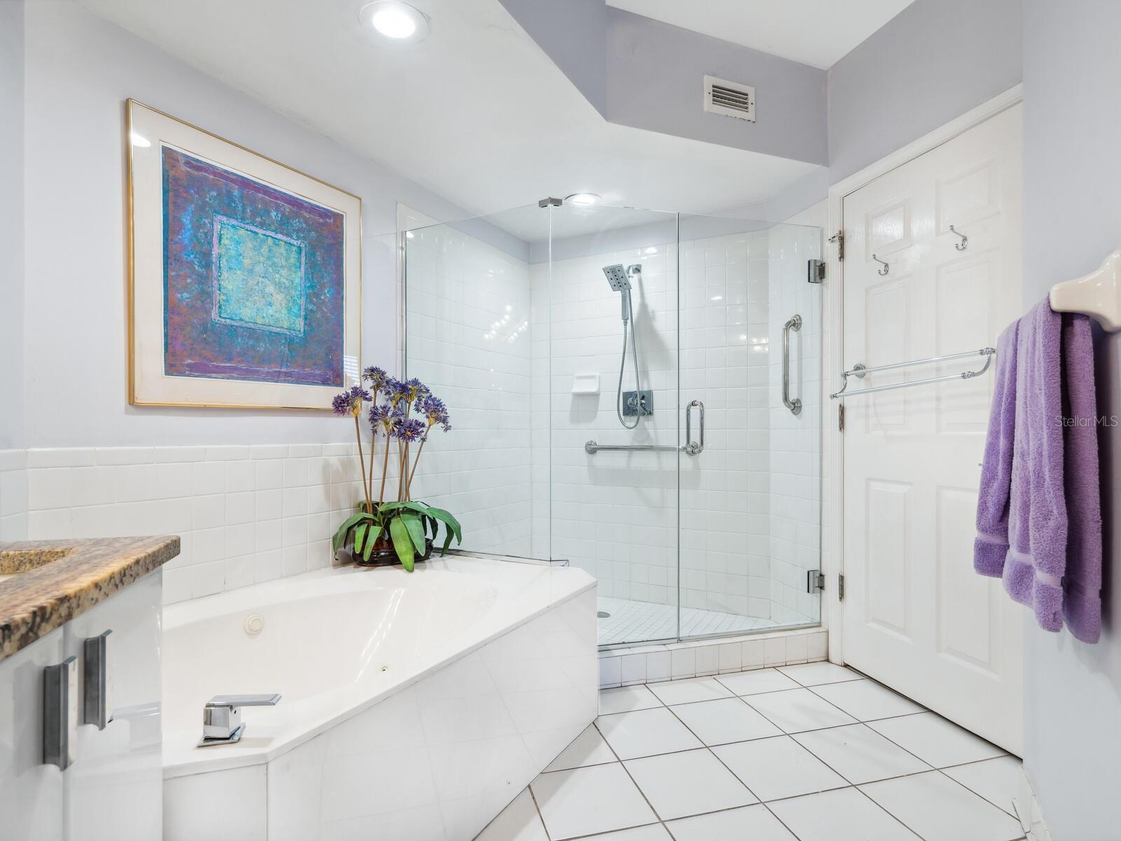 EAGLES POINT AT THE LANDINGS 1 - Residential