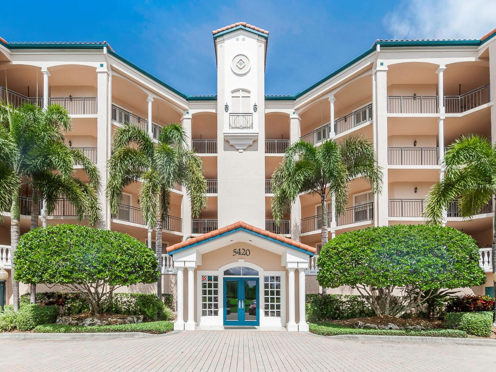 EAGLES POINT AT THE LANDINGS 1 - Residential