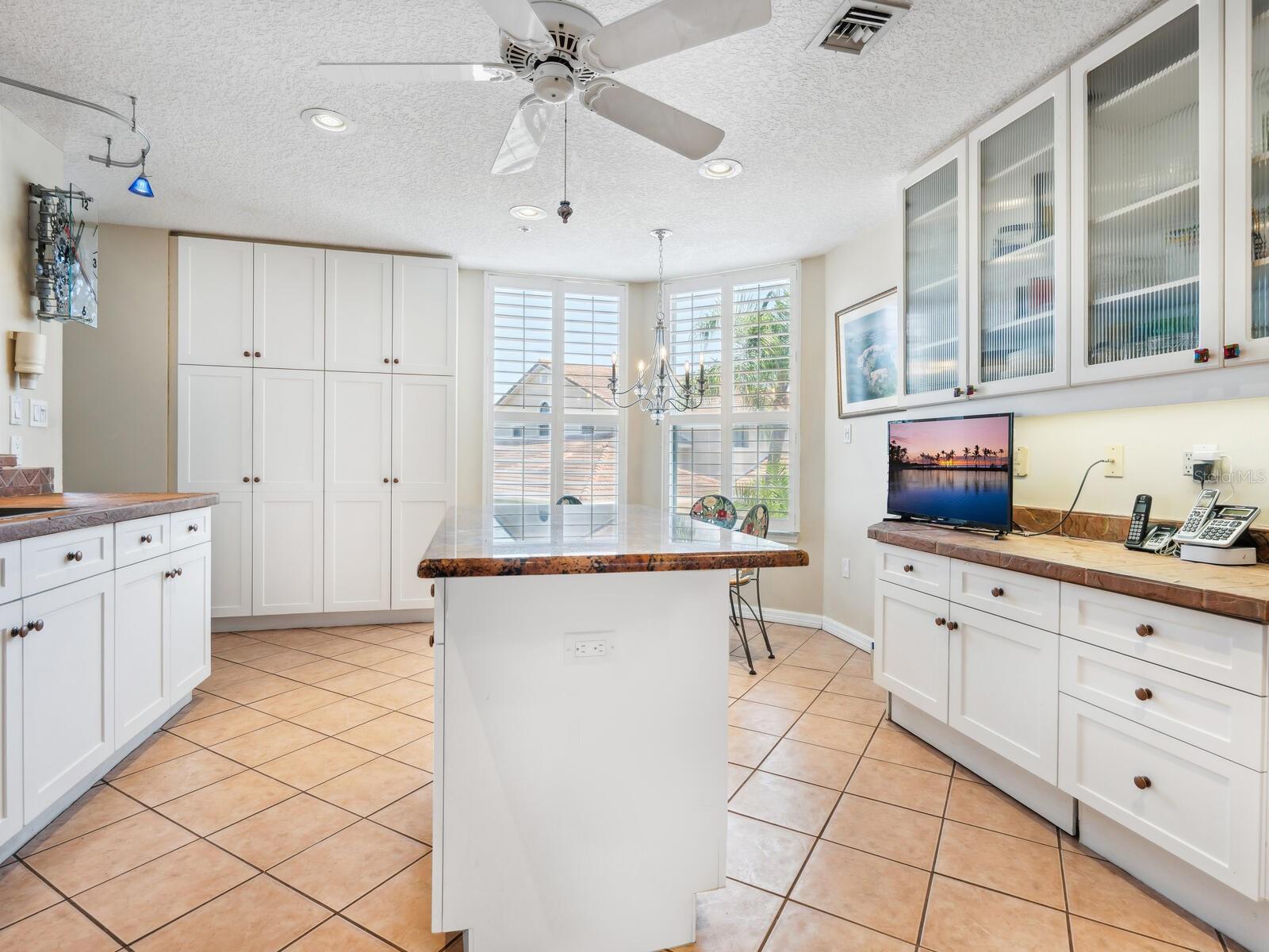 EAGLES POINT AT THE LANDINGS 1 - Residential