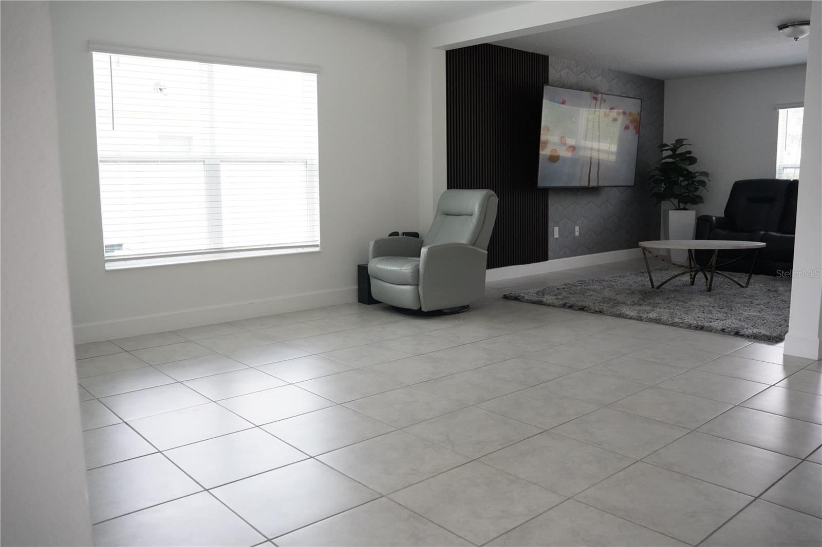 SAWGRASS BAY PHASE 5 - Residential