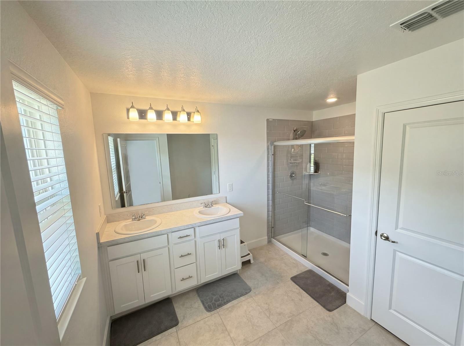 SAWGRASS BAY PHASE 5 - Residential