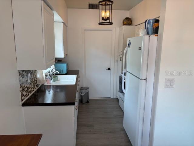 LAKESTHE 02 - Residential