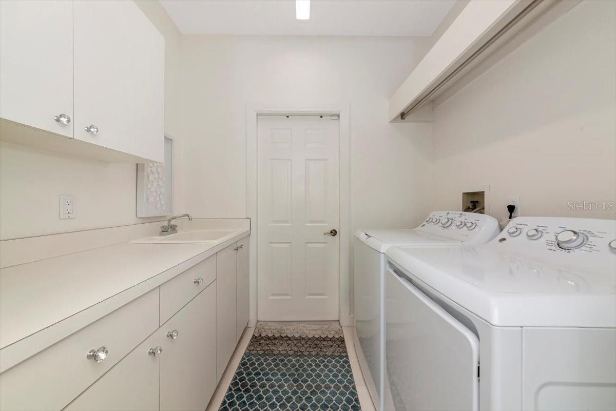 LAUREL OAK ESTATES SEC 02 - Residential