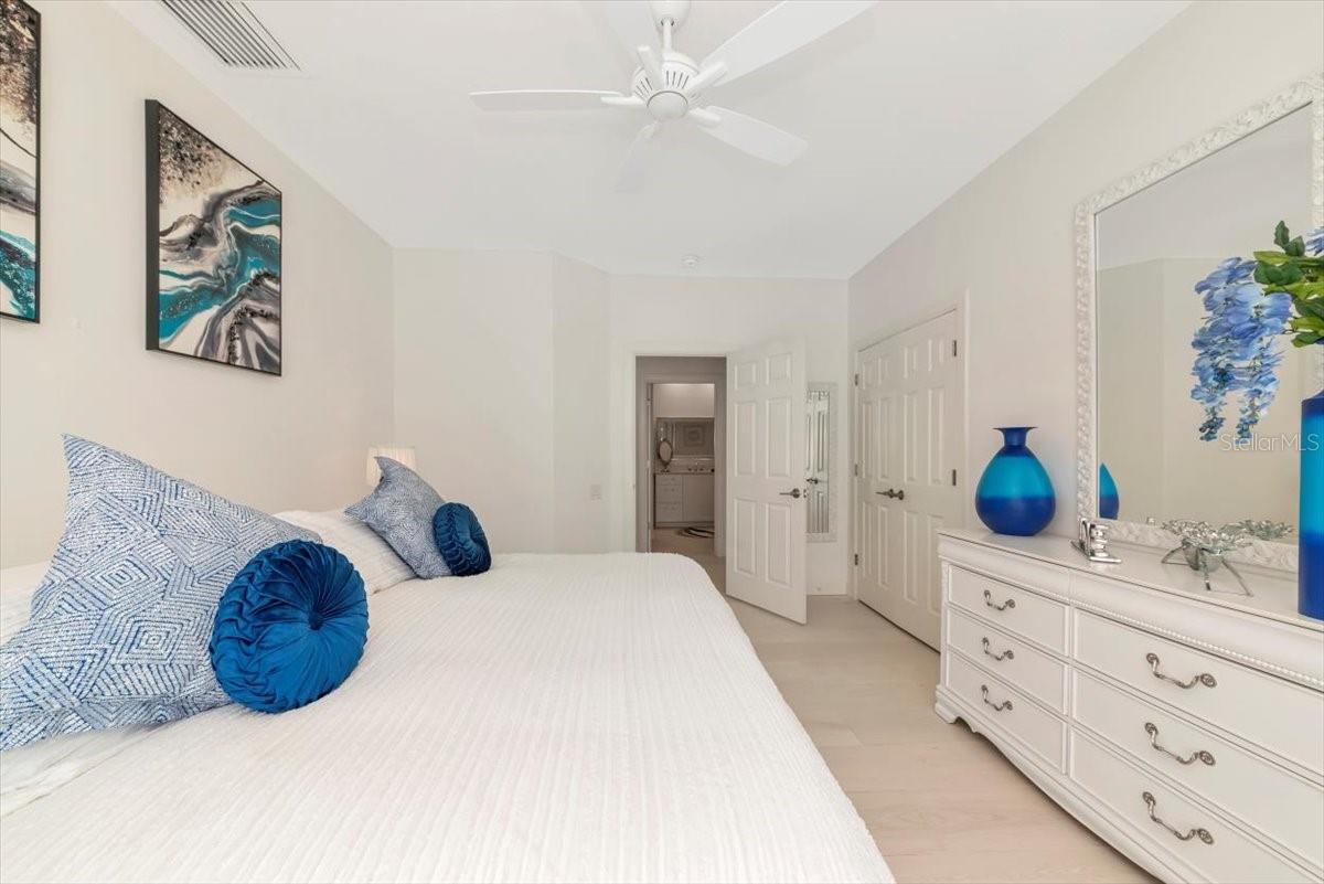 LAUREL OAK ESTATES SEC 02 - Residential