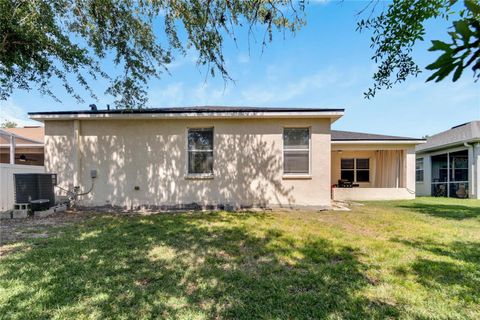 A home in RIVERVIEW