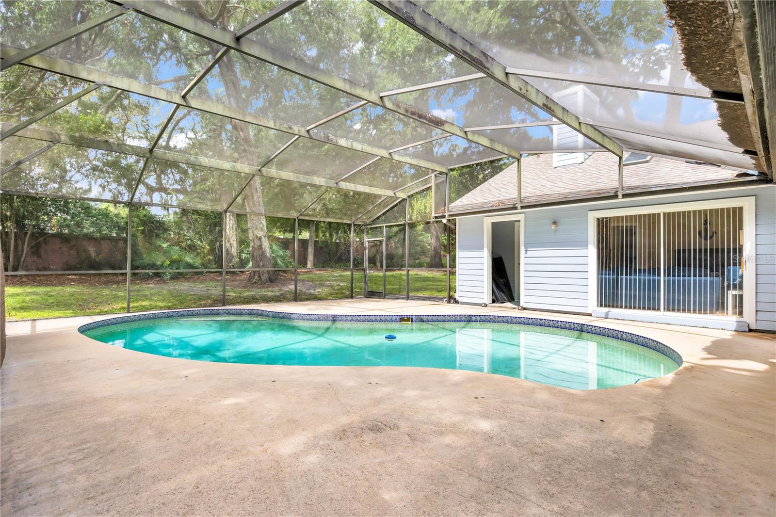 170 OAK VIEW CIRCLE