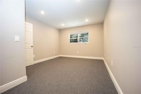 Tiny photo for 900 Cleveland Avenue, Wildwood, FL 34785 (MLS # G5092187)