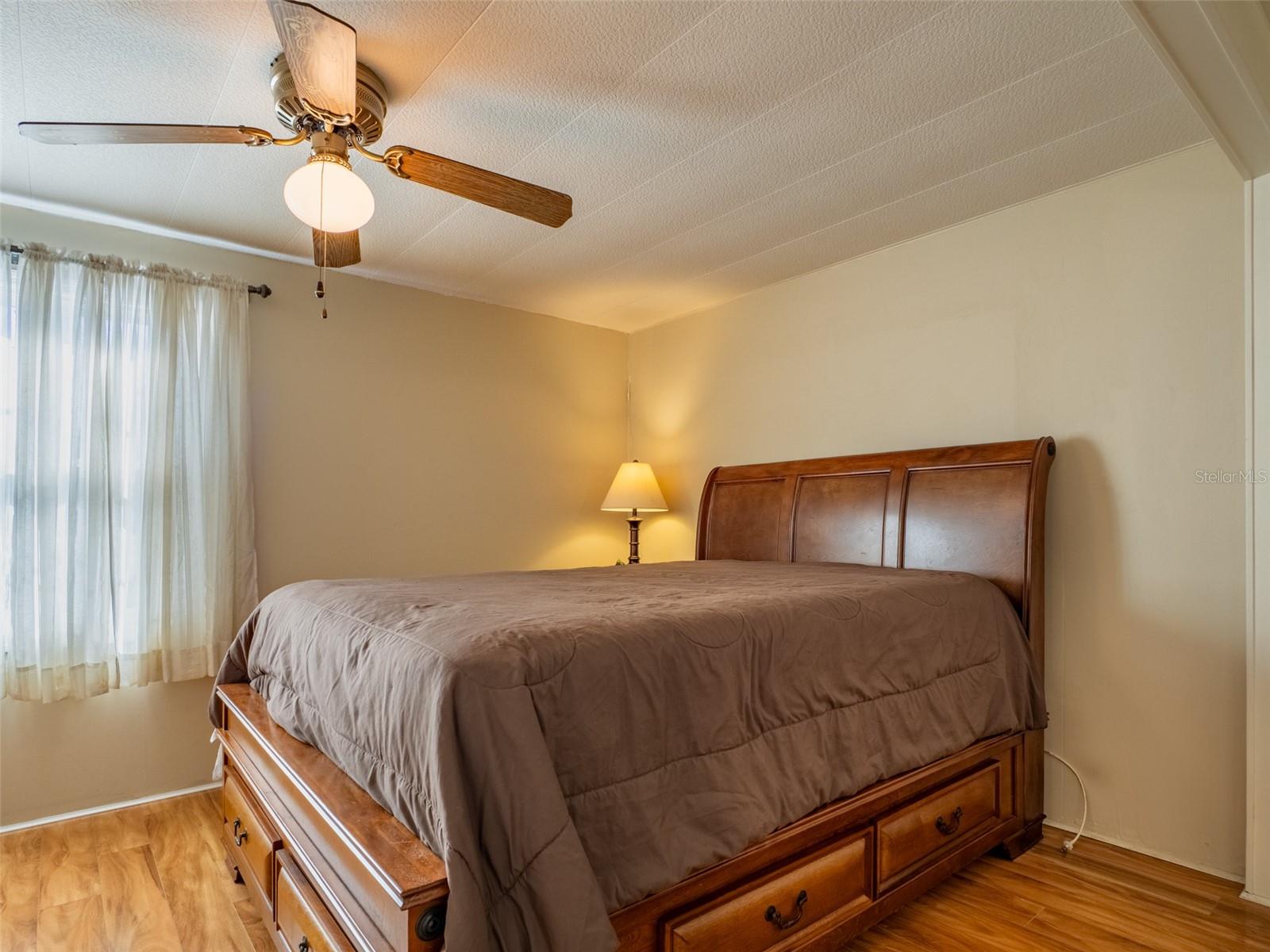 401 DENICE DRIVE 401