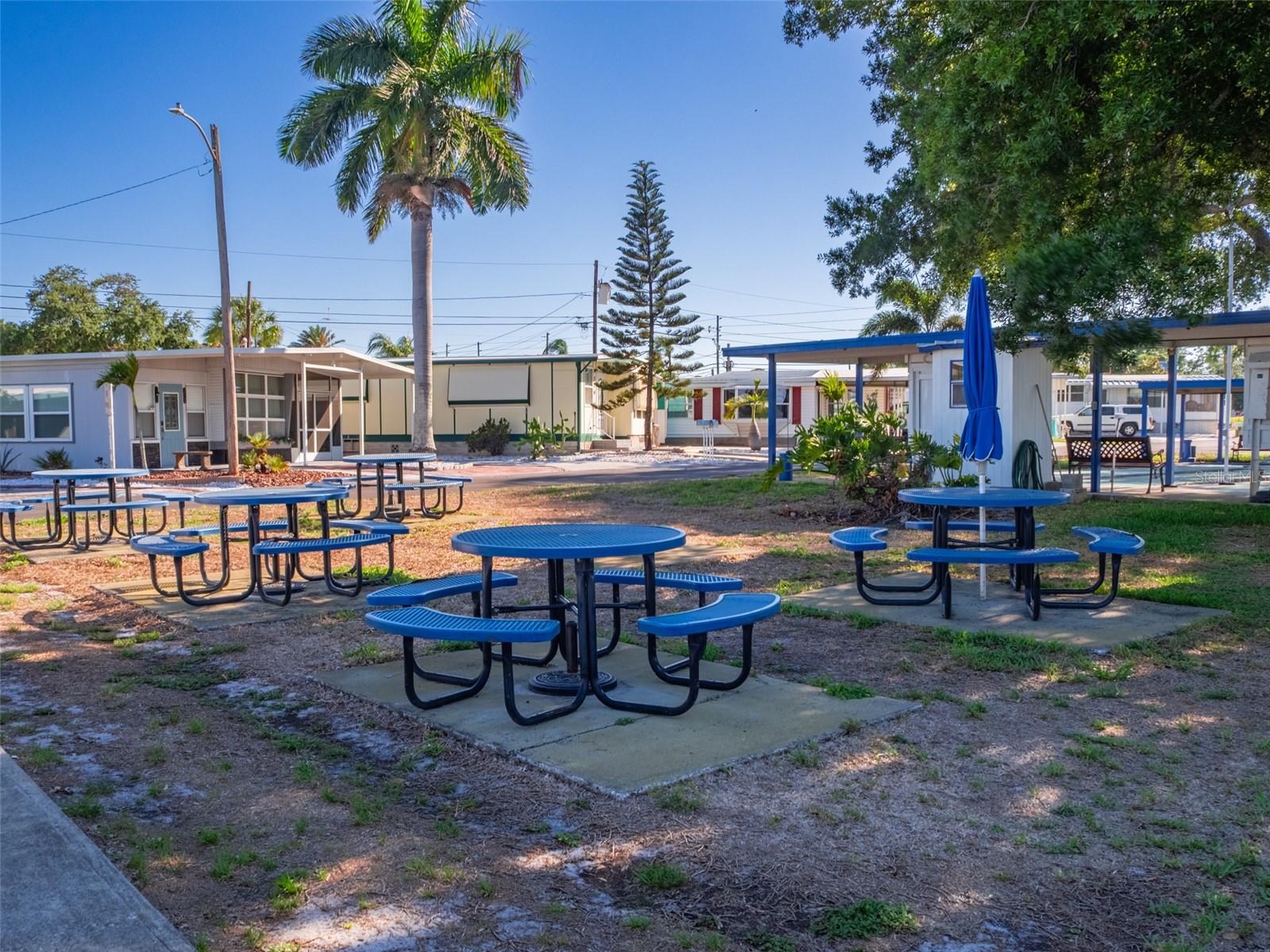 LAKE SEMINOLE ESTATES MOBILE HOME PARK UNREC - Residential