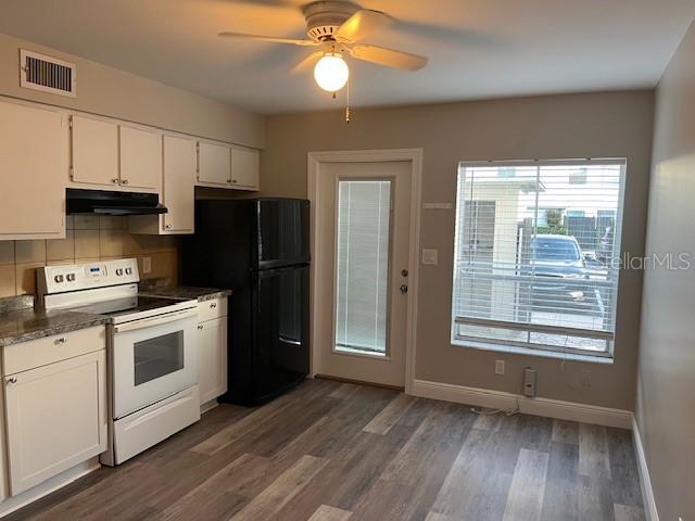 TAMPA VILLAS SOUTH UNIT 2 - Residential