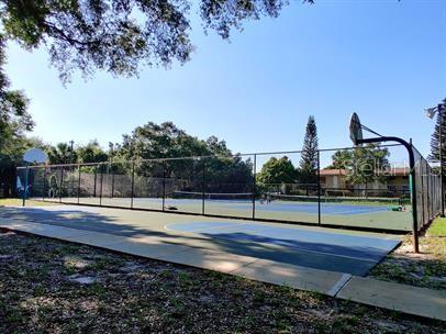 TAMPA VILLAS SOUTH UNIT 2 - Residential