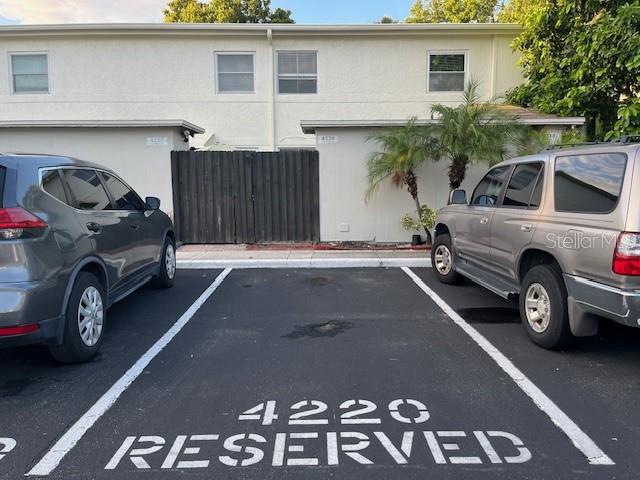 TAMPA VILLAS SOUTH UNIT 2 - Residential