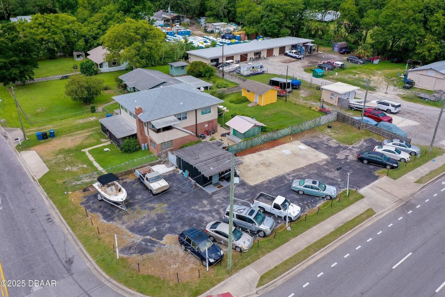 MASON & CARSWELLS HOLLY HILL - Commercial Sale