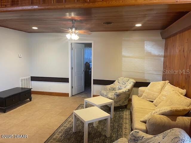 MASON & CARSWELLS HOLLY HILL - Commercial Sale