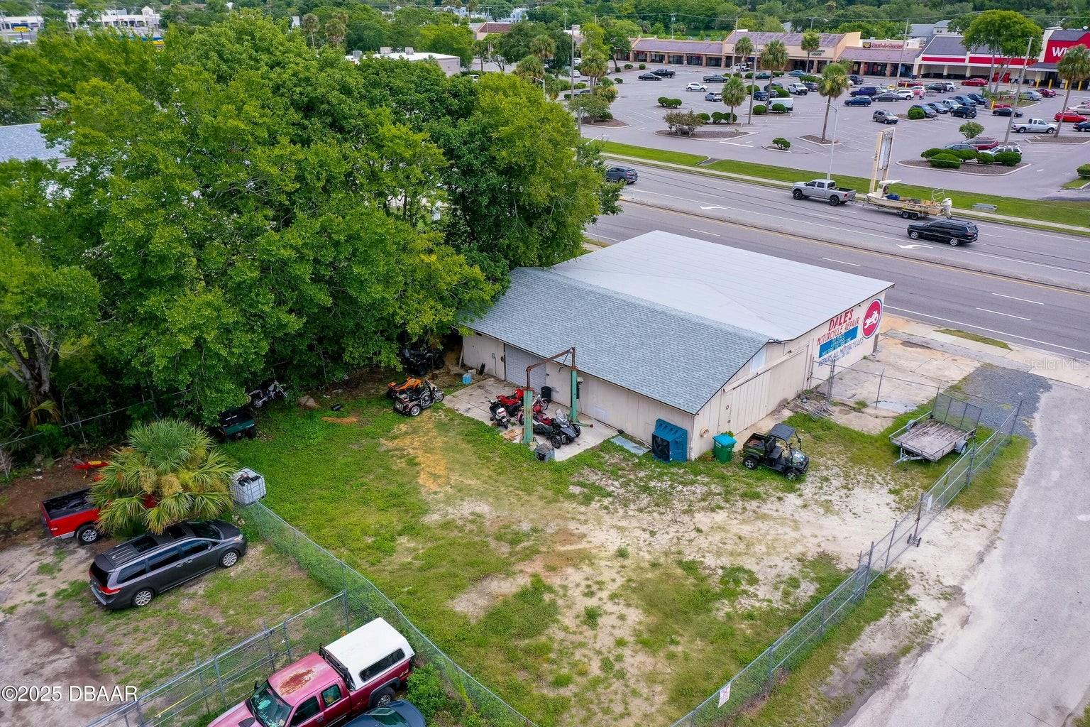MASON & CARSWELLS HOLLY HILL - Commercial Sale