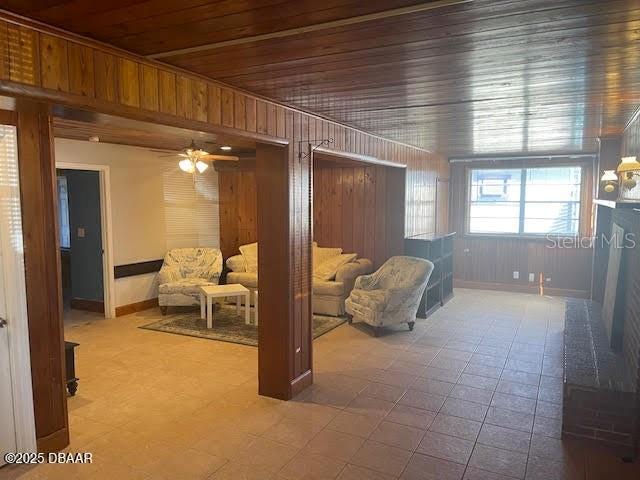 MASON & CARSWELLS HOLLY HILL - Commercial Sale