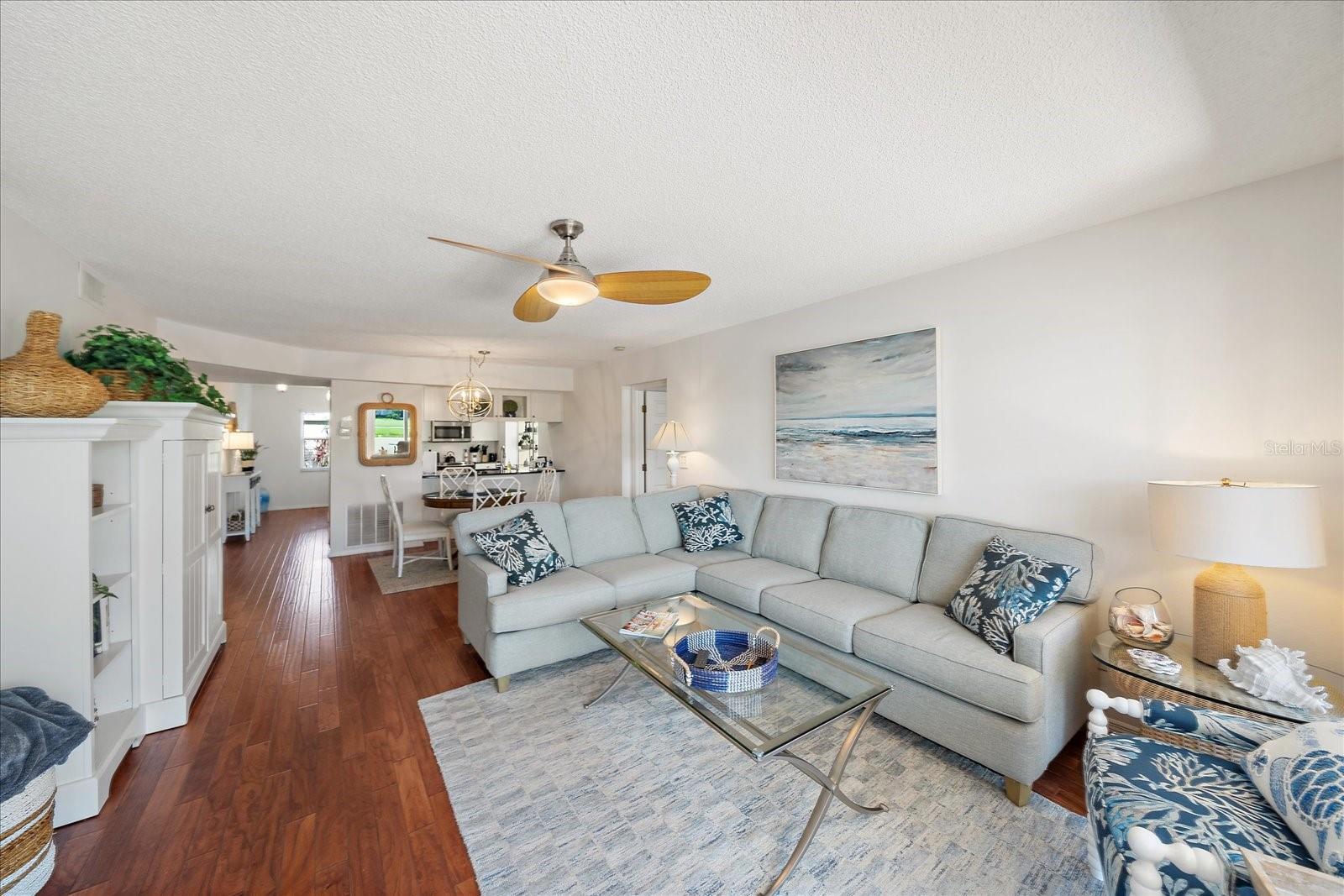FARMINGTON VISTAS - Residential