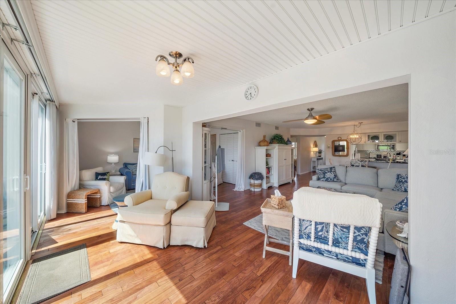 FARMINGTON VISTAS - Residential