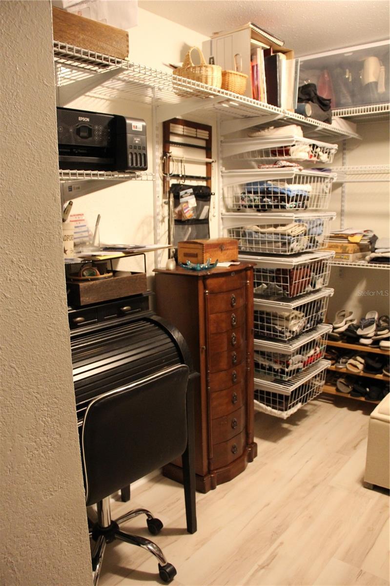 WOODS 2ND ADD - Residential