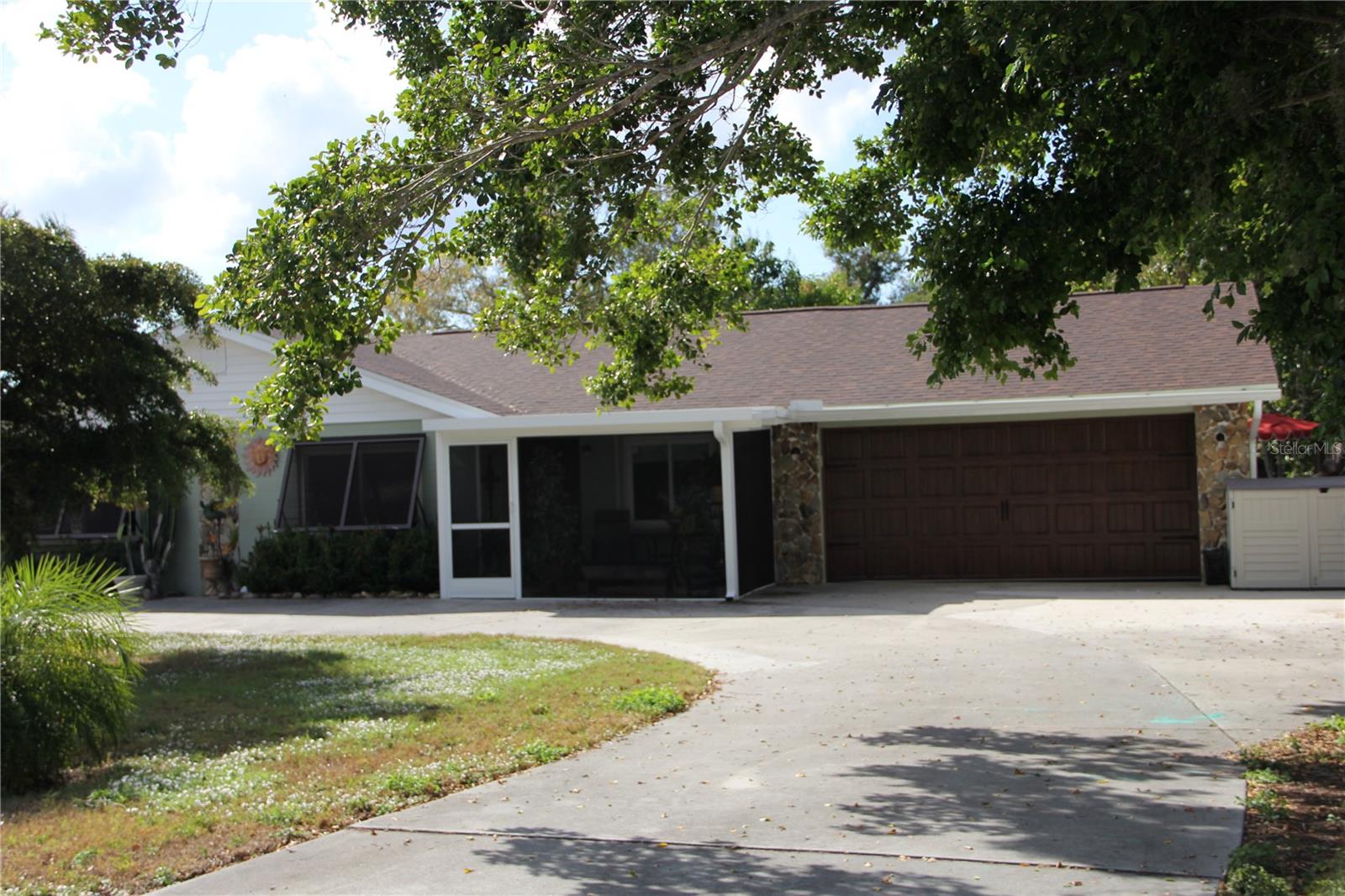 WOODS 2ND ADD - Residential