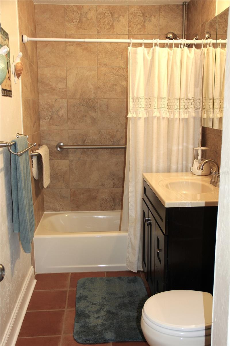 WOODS 2ND ADD - Residential