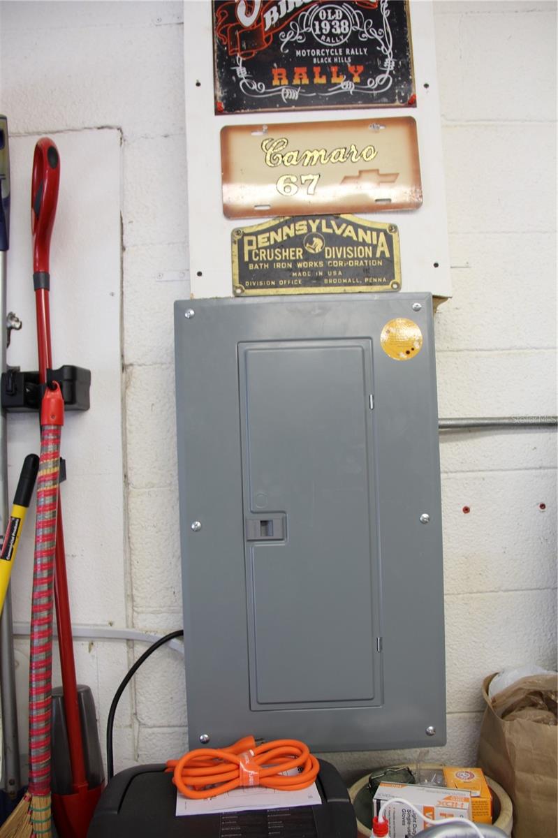 WOODS 2ND ADD - Residential