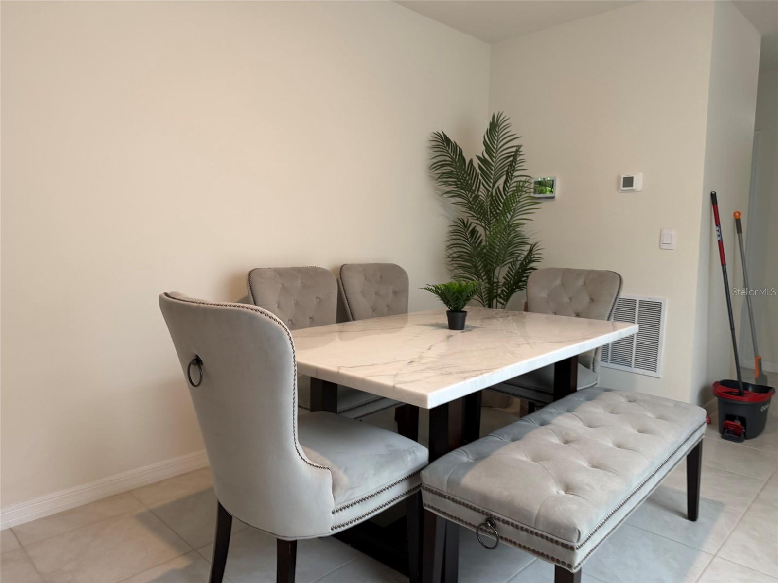 6772 HUNTLEIGH HAMMOCK RD