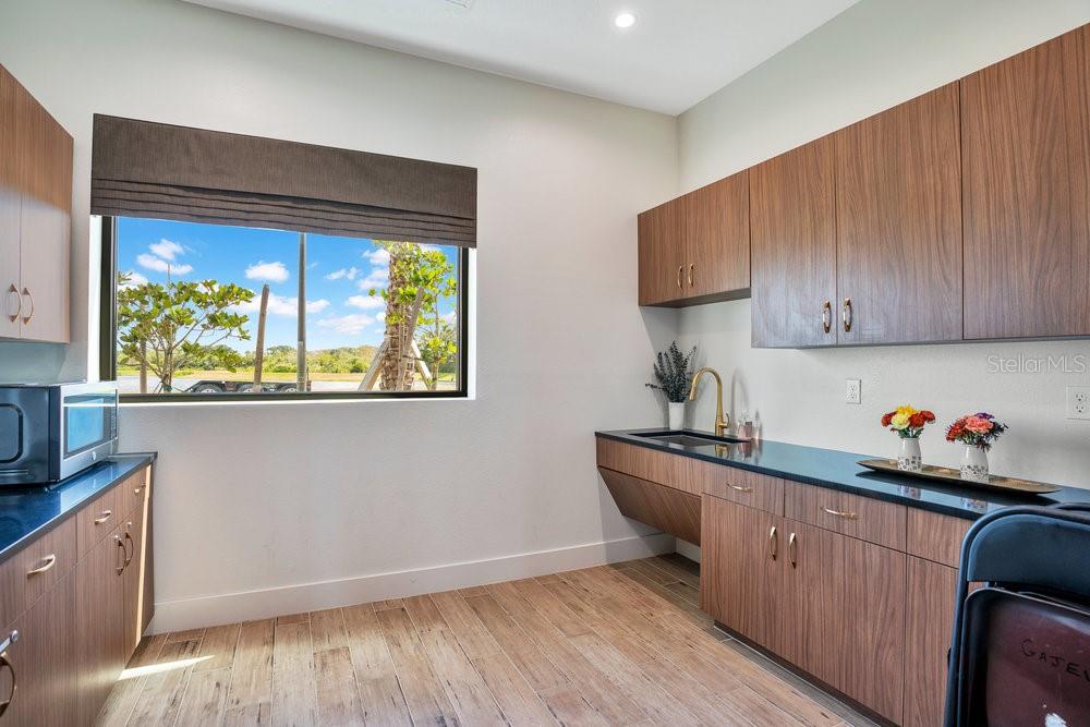 STOREY CREEK PH 1 - Residential Lease