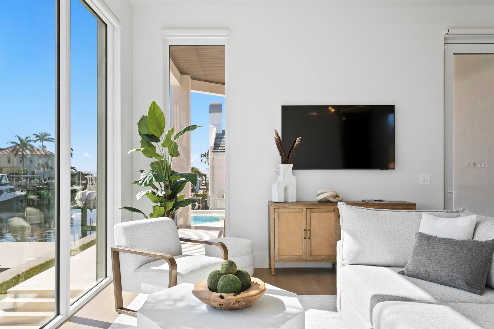 VENETIAN ISLES - Residential