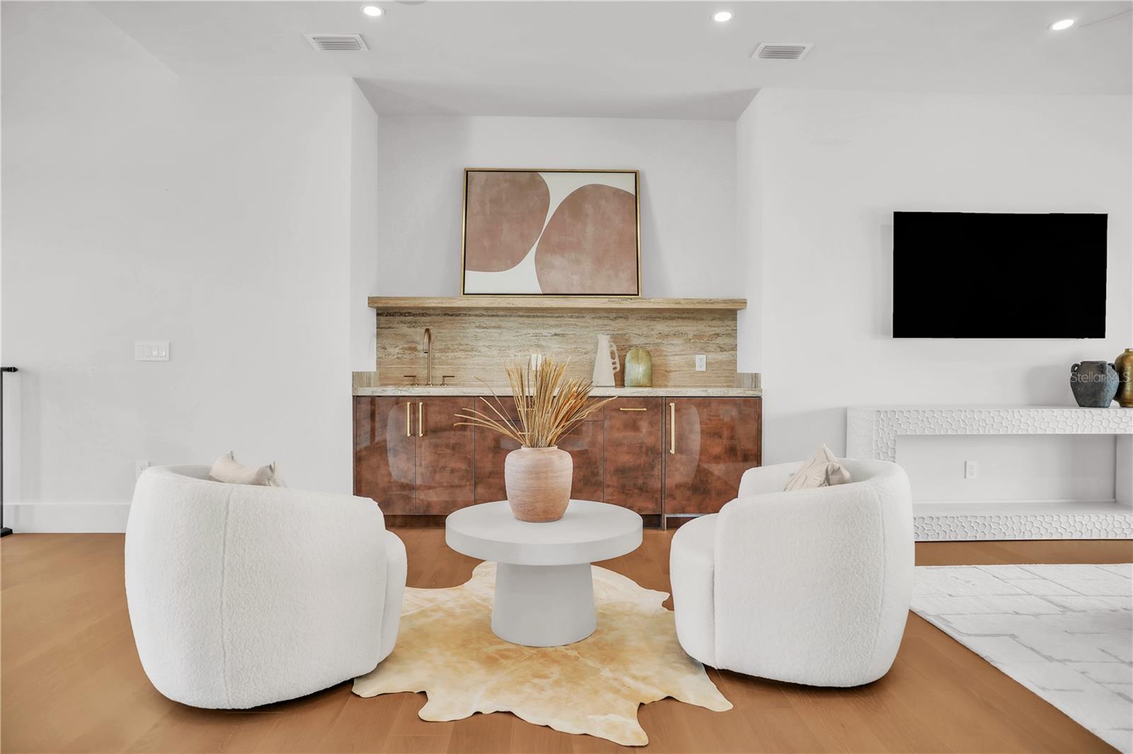 VENETIAN ISLES - Residential