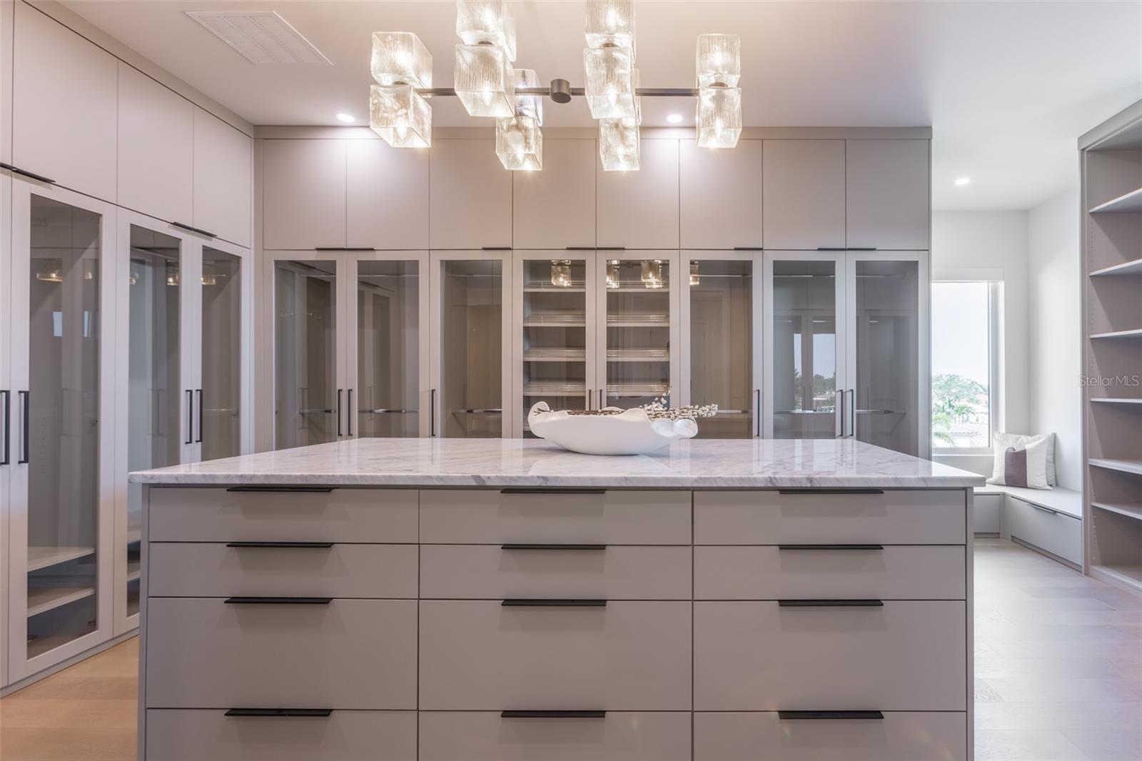 VENETIAN ISLES - Residential