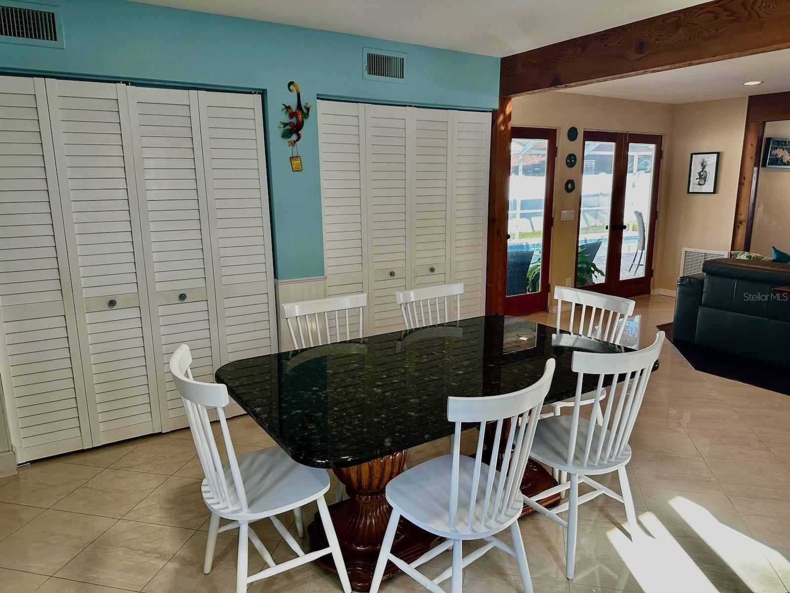 TARPON WOODS 4TH ADD - Residential