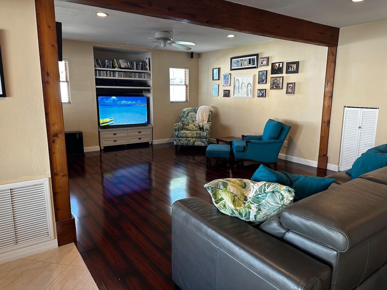 TARPON WOODS 4TH ADD - Residential