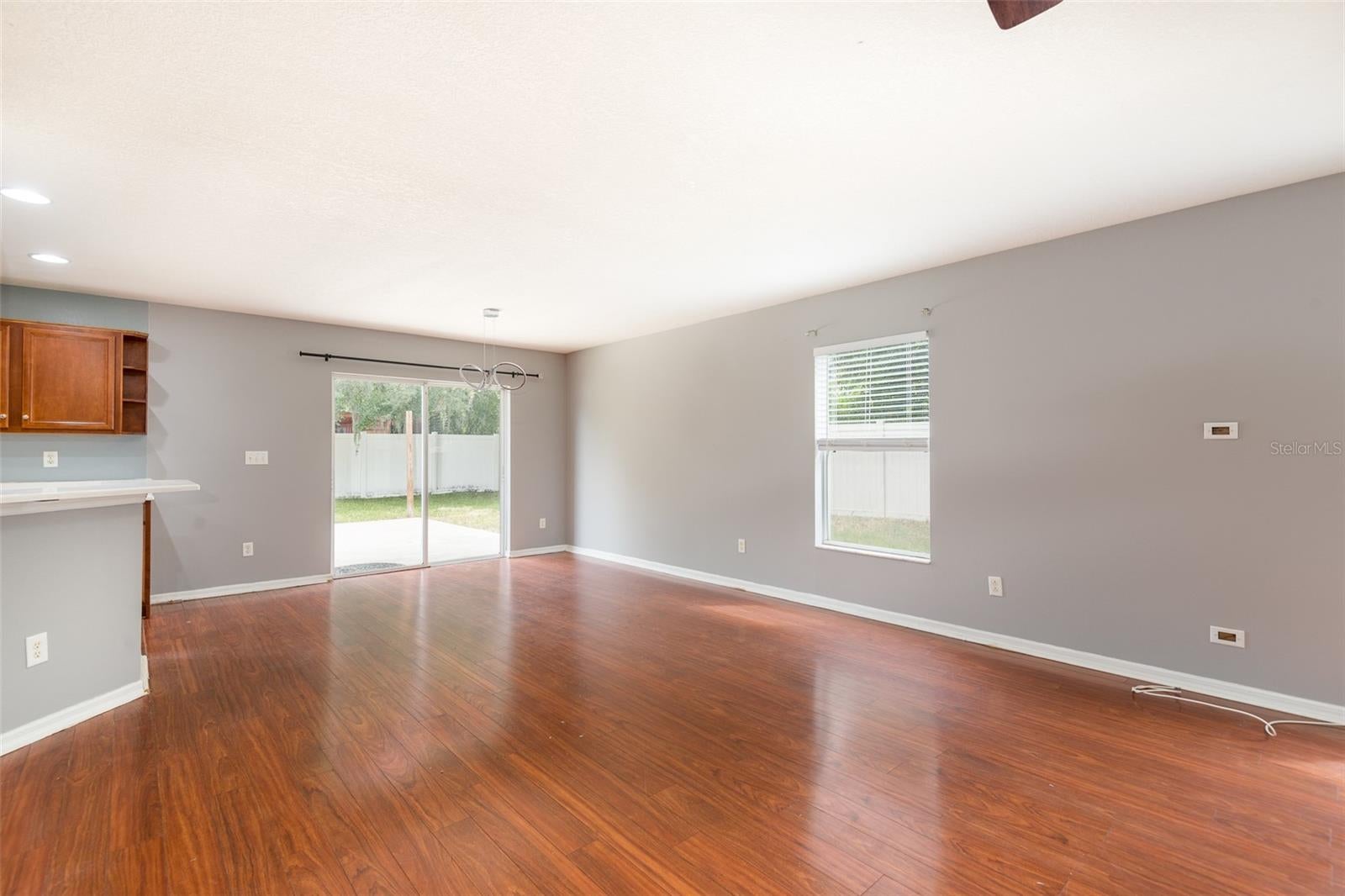 6340 CHERRY BLOSSOM TRAIL, GIBSONTON, FL, 33534 4 6340 CHERRY BLOSSOM TRAIL