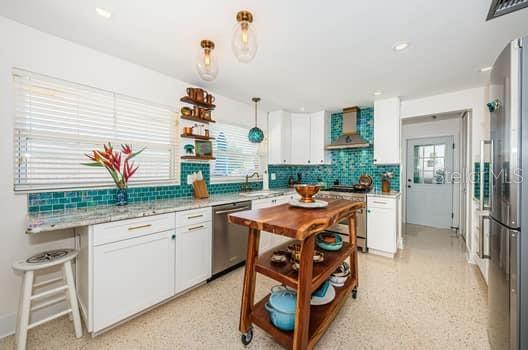 HARBOR HILLS - Residential