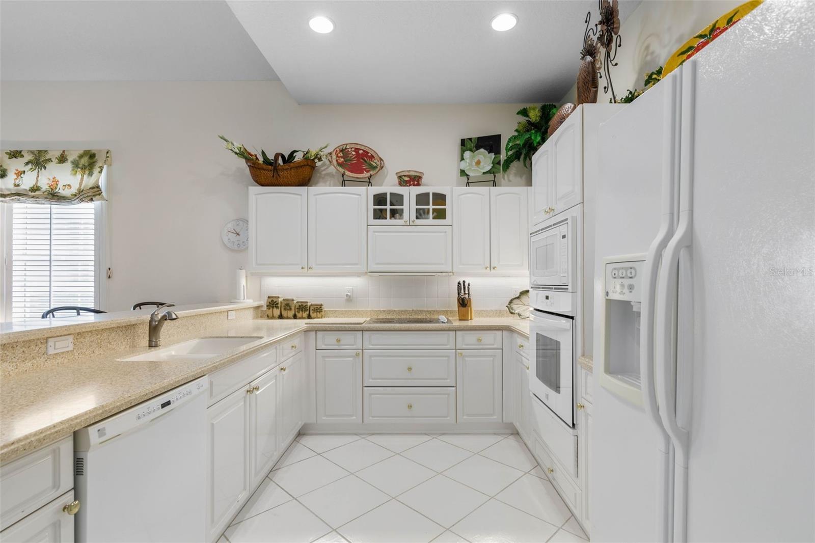 HAMMOCK DUNES - Residential