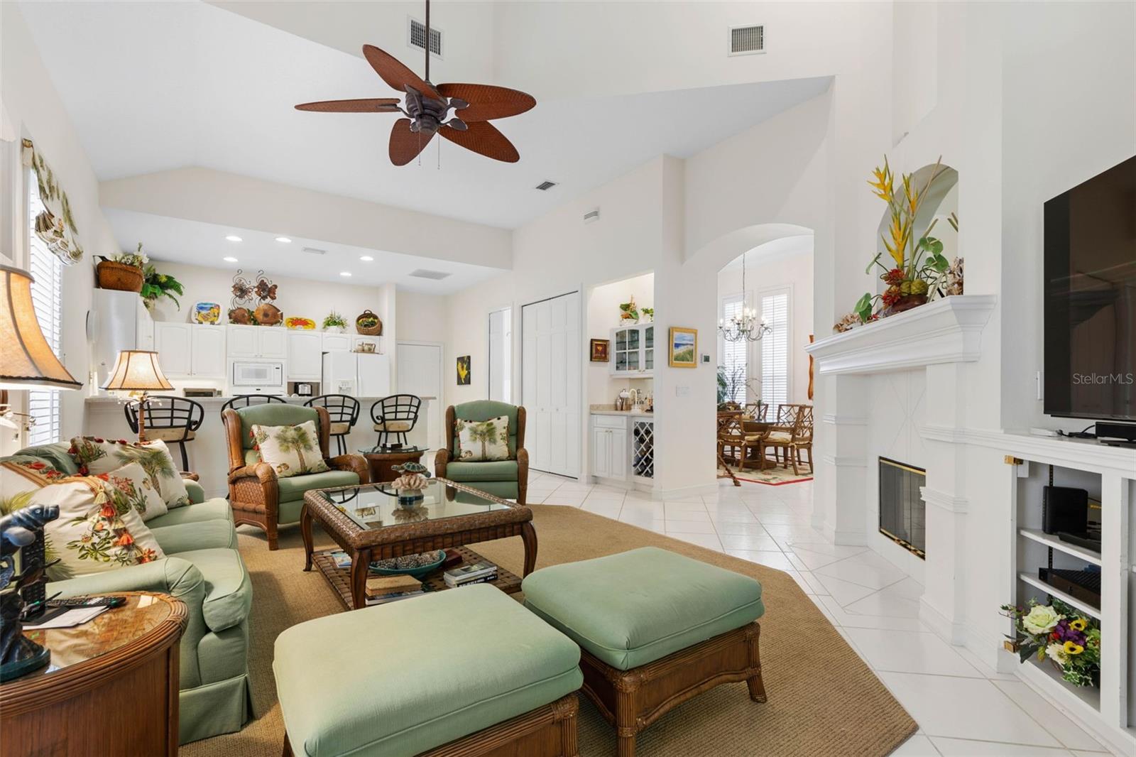 HAMMOCK DUNES - Residential