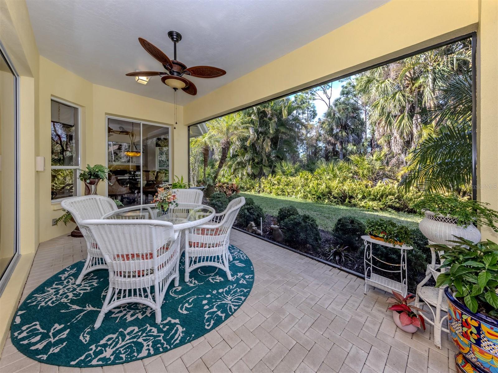 VENICE GOLF & COUNTRY CLUB - Residential