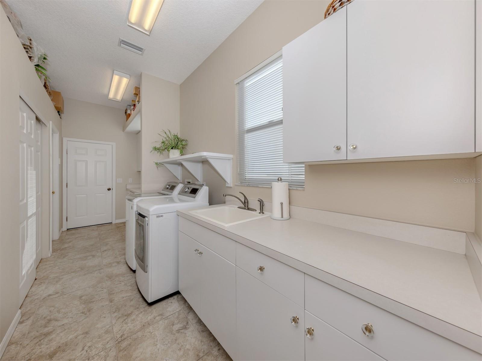 VENICE GOLF & COUNTRY CLUB - Residential