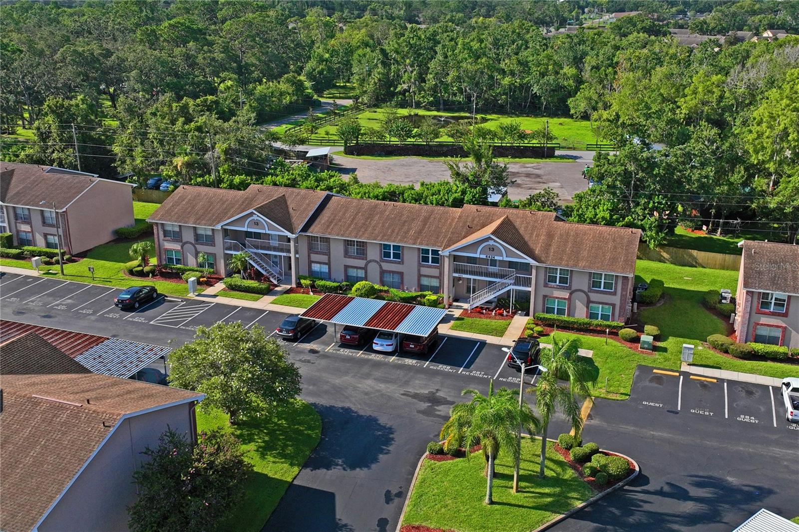 SUNNYBROOK CONDO 07 - Residential