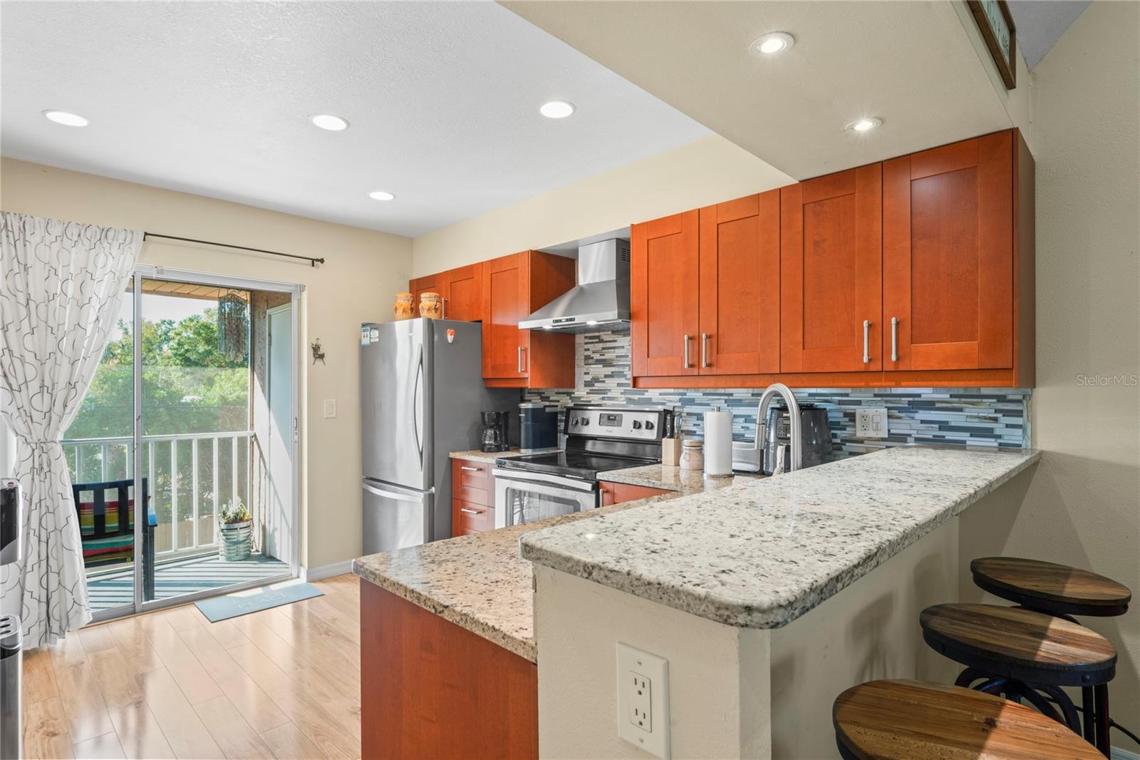 SUNNYBROOK CONDO 07 - Residential