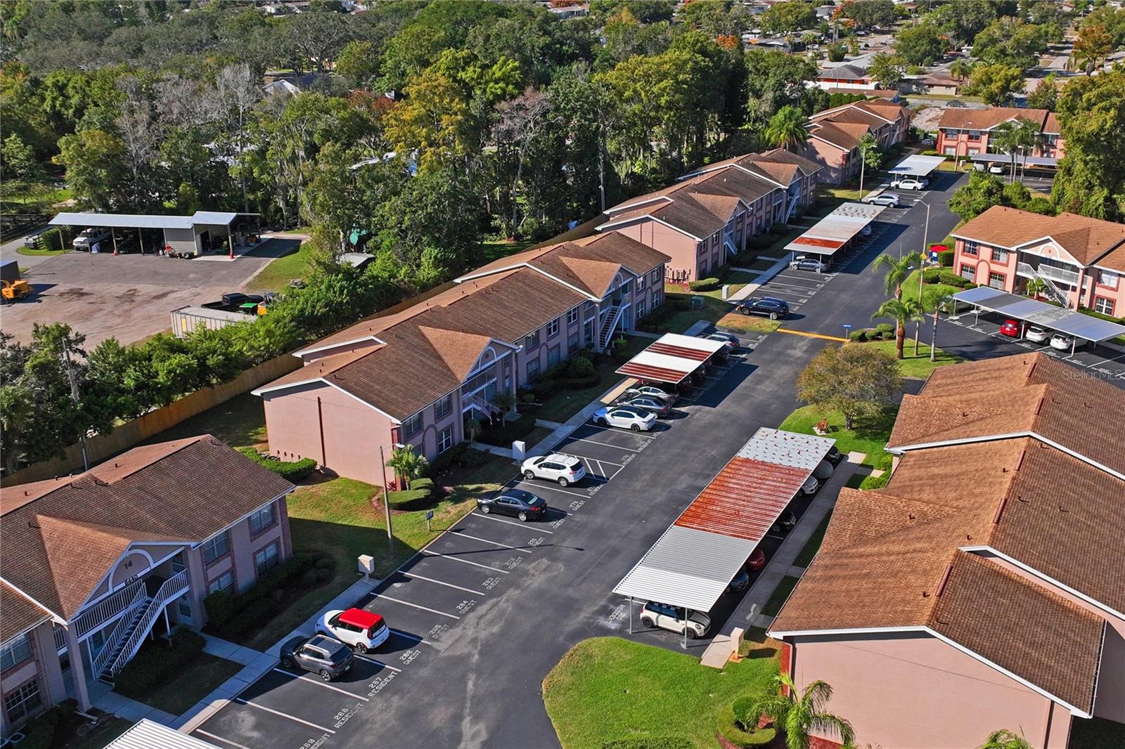 SUNNYBROOK CONDO 07 - Residential