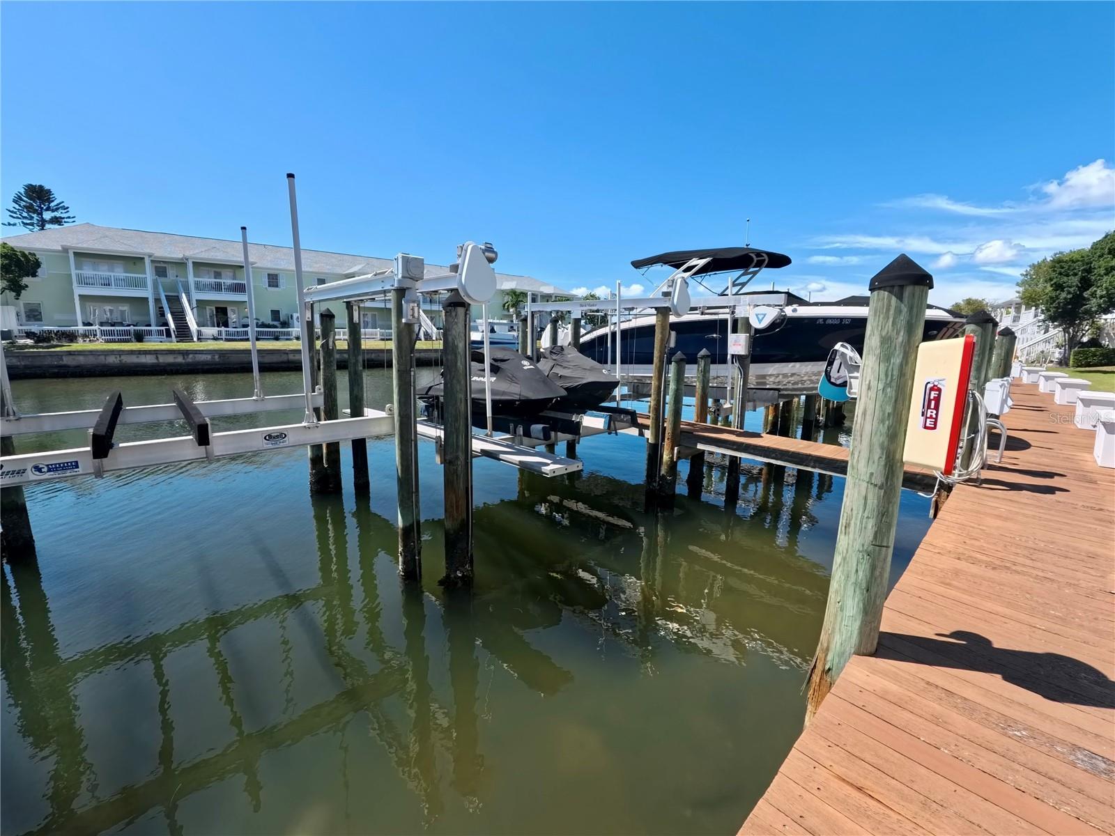 WATERSIDE AT COQUINA KEY DOCK CONDO - Residential