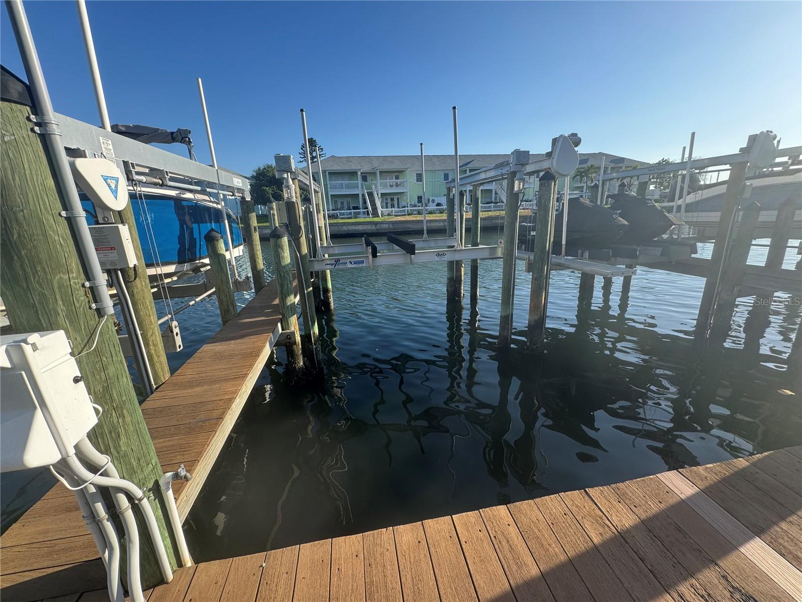 WATERSIDE AT COQUINA KEY DOCK CONDO - Residential