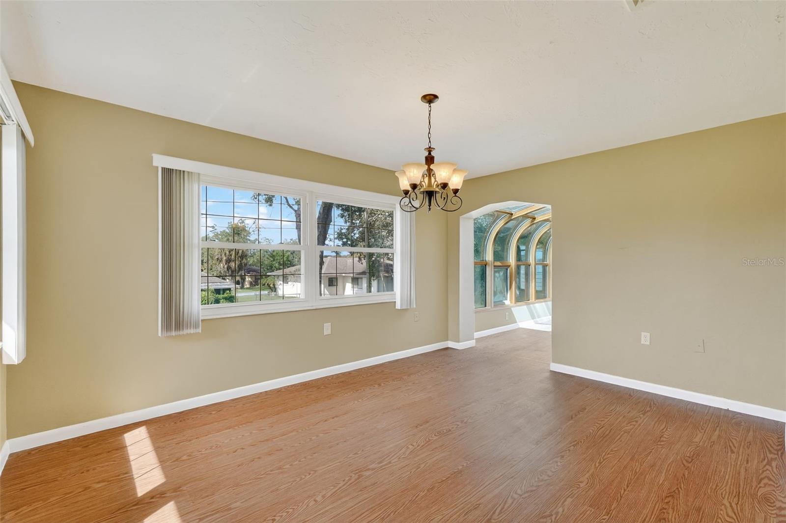 BEVERLY HILLS UNIT 07 - Residential