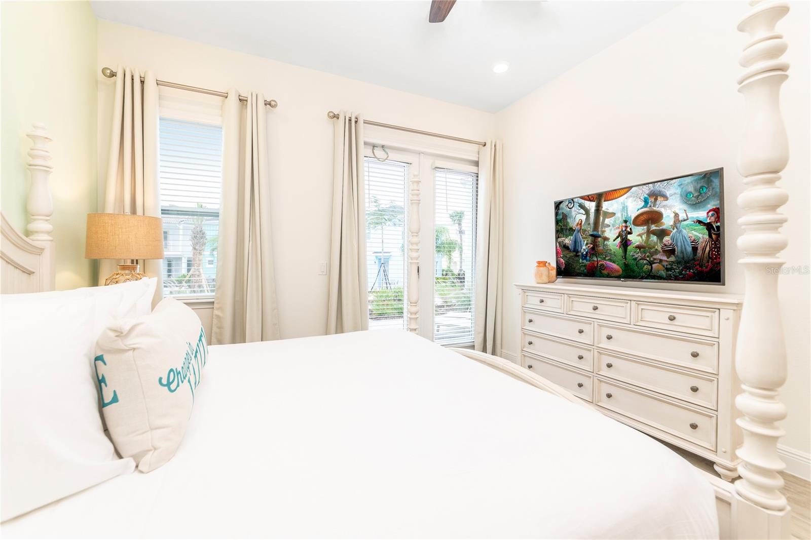 MARGARITAVILLE - Residential