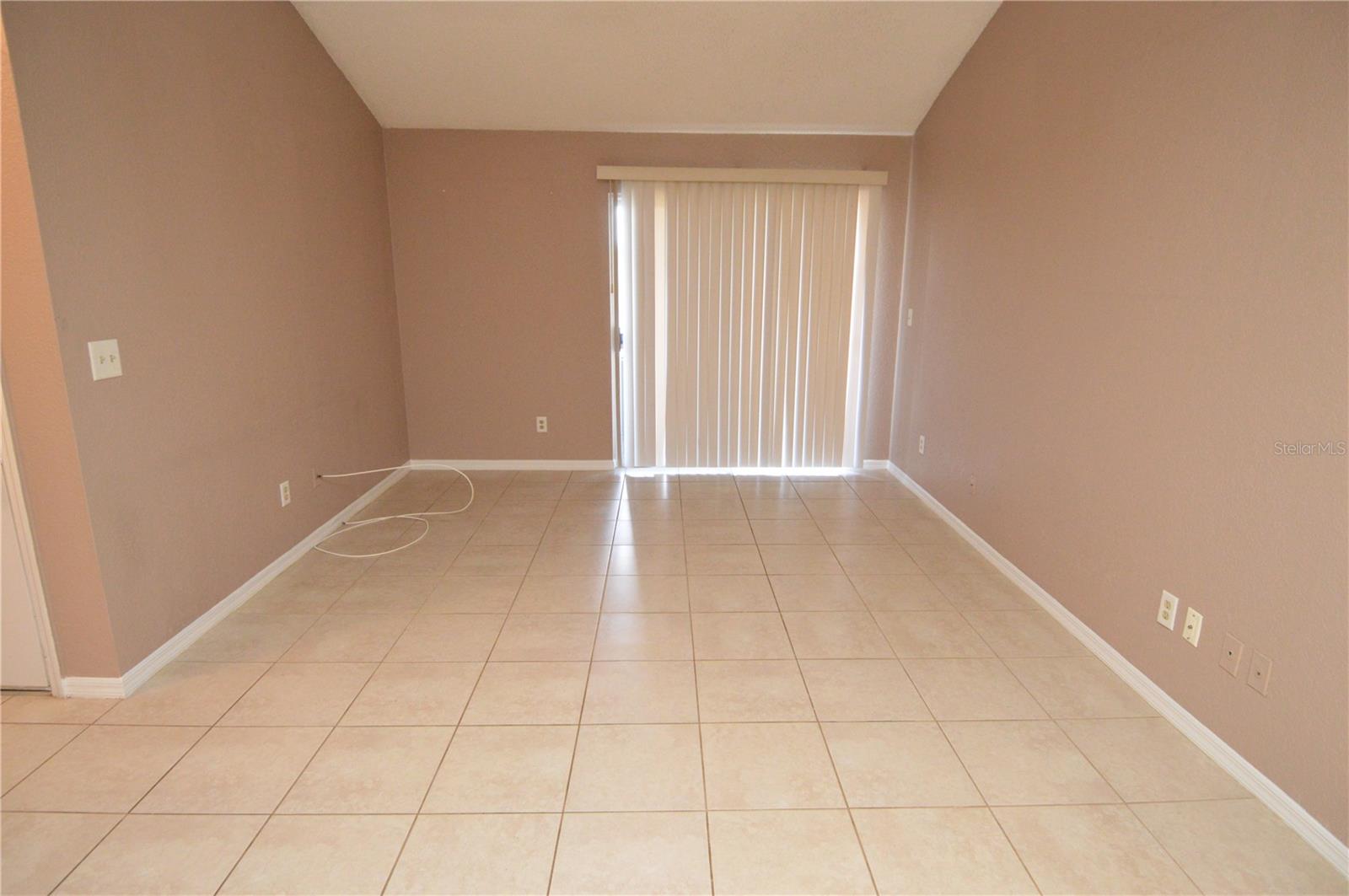 ITOPIA PRIVATE RESIDENCES CONDO - Residential Lease