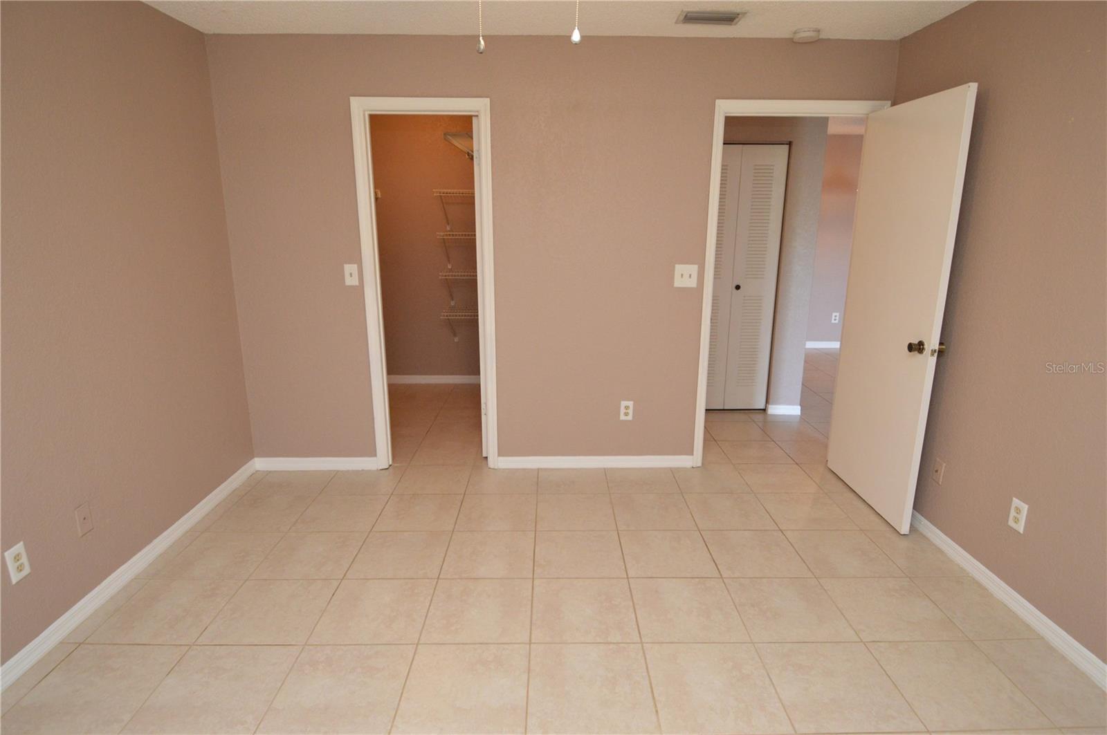 ITOPIA PRIVATE RESIDENCES CONDO - Residential Lease