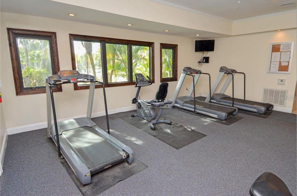 ITOPIA PRIVATE RESIDENCES CONDO - Residential Lease